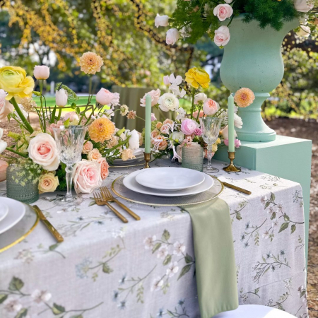 Taupe Jardin + Sage Petite Napkin + Gold Rimmed Charger - House of Hough (2)